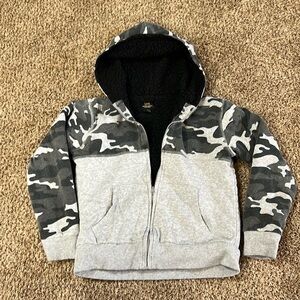 Boys, heavy duty, hoodie, sweatshirt, jacket by Lee size M 10\12.